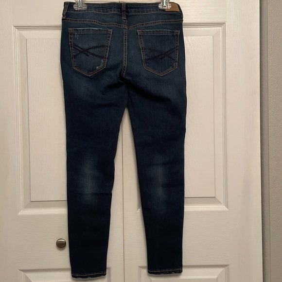 AEROPOSTALE Denim Jegging Jeans Distressed Ripped Look Size 6 Short - Picture 5 of 11
